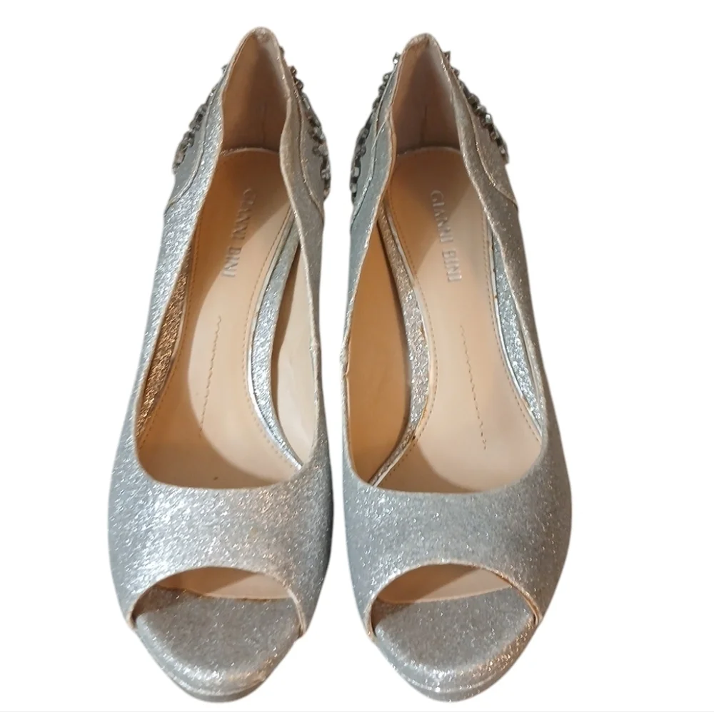 Gianni Bini Silver Glitter Gemstone Open Toe Platform Heels size 7